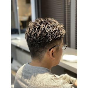 メンズ★☆モテる刈り上げビジネスパーマ☆★