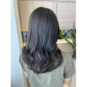 ナチュラルカラー×ゆるふわカール/Kurumi