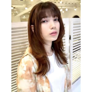 くびレイヤー/アースカラー/フェミニン[stylist竹田]