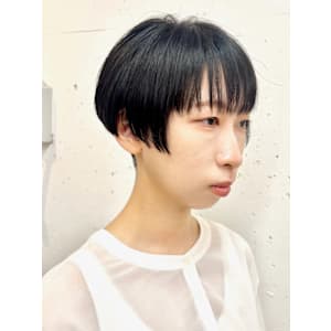 メンズライク・ボーイッシュショート個性的刈り上げツーブロック