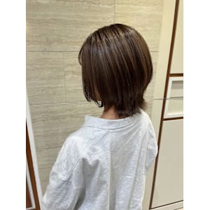 レイヤーカット/サンドベージュ/20代30代/西原晃