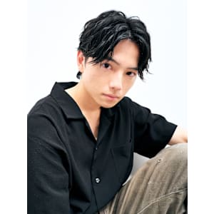 【吉田智哉】メンズパーマ、メンズセンターパート、7:3パート