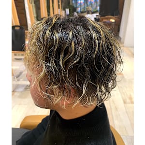 ハイライト×スパイラルパーマ