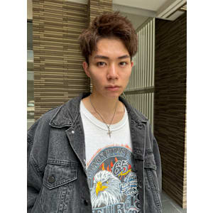 ビジネスパーマメンズアッシュカラーツーブロックメンズ流行 - garden otakanomori【ガーデン オオタカノモリ】掲載中