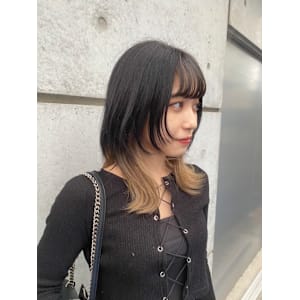 ウルフカット×インナーカラー