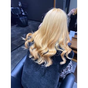 ホワイトブロンド