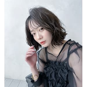 こなれミディ　レイヤーカット　前髪カタログ