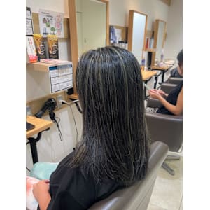 白髪ぼかし　セミディ　シアーカラー　【藤沢　藤沢駅】