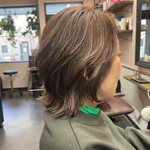 美容室ALi　白髪ぼかしハイライト