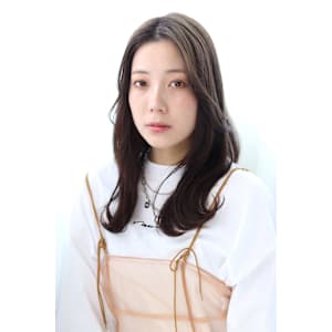  20代30代レイヤーカット セミロング デザインカラー