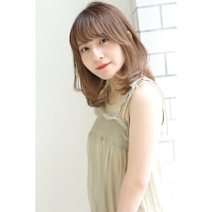 抜け感レイヤースタイル