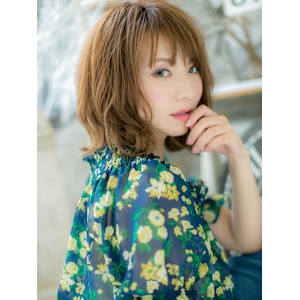 くせ毛風無造作カール♪小顔ゆるふわミディ　ことりベージュ