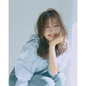 エアリーロング　シアーカラー　　ショコラアッシュ　美髪