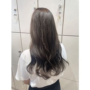 オリーブカラー 暗髪 ×小野ふゆり