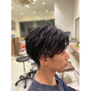 無造作アップバングマッシュ