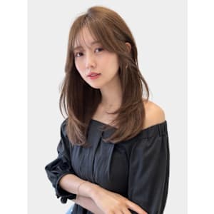 こなれミディモテ髪薄めバング前髪デジタルパーマ大人レイヤー