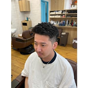 ベリーショートツーブロック