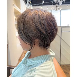 大人かわいい20代30代40代前下がりショートボブ