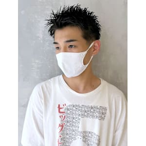 短髪アッシュブラックツーブロック_ba403621