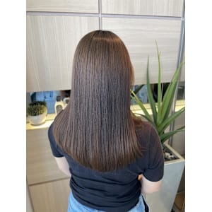 ツヤ髪×オリーブベージュカラー/Kurumi