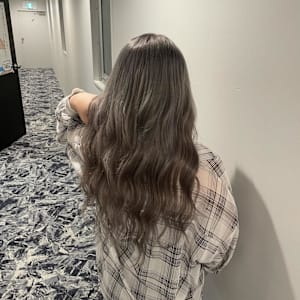 スモーキーグレーロング