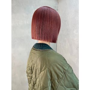 ピンクカラー×ボブ