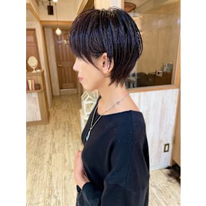 キレイめ大人ショート