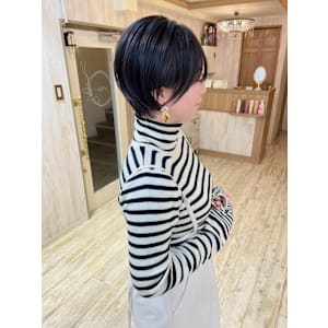 キレイめ大人ショート