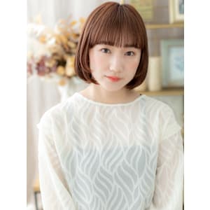 ツヤ髪ミルクティーピンク切りっぱなしボブ　ニュアンスカラー