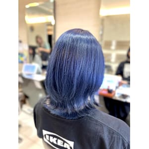 くびれボブミニウルフ透明感ネイビーブラックカラー