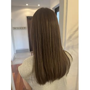 ナチュラルベージュ