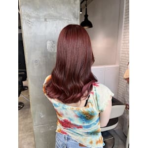 miu　ブリーチなしダブルカラーで艶々レッド