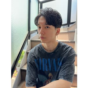 【吉田智哉】メンズパーマ、メンズセンターパート、7:3パート