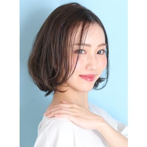 40代デザインカラーオリーブベージュ小顔レイヤーボブ - INCEPTION  GINZA 銀座【インセプション】掲載中