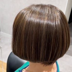 白髪ぼかし/白髪活かし/ハイライト/グレイカラー/オージュア