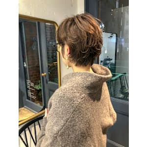 ショートボリュームパーマ