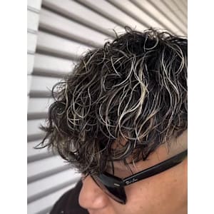 【話題沸騰中！】ハイライトスペインカール