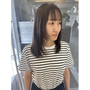 オリーブブラウン*顔周りレイヤー