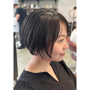 前下がりショート