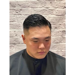 ハイバックロンドン七三フェード【大宮/バーバー】