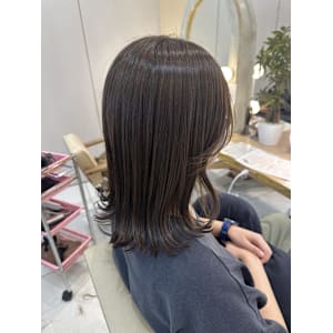 [aina]ほんのりオリーブグレージュ