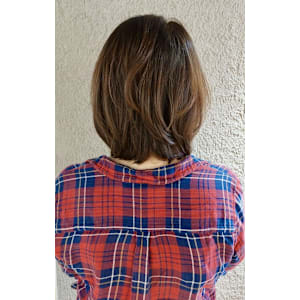 万人に愛されるボブベースのレイヤースタイル