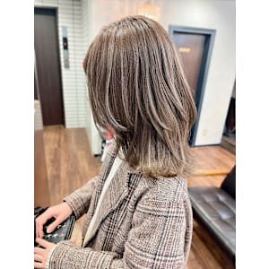 ウルフカットレイヤーカット／グレーベージュ/【吉祥寺・銀座】