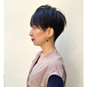 【藤原天太】刈り上げあり　大人のレイヤーショート