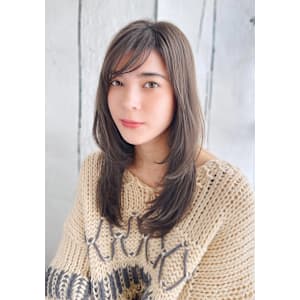 20代30代40代　ミセス透明感小顔くびれレイヤーロング