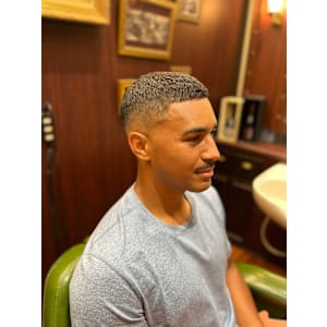 メンズショートベリーショートフェードクロップボウズアイロン - メンズ専門理容室 BroTokyo BARBERSHOP 銀座店【メンズセンモンリヨウシツブロートーキョーバーバーショップギンザテン】掲載中