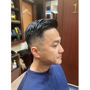 メンズショートベリーショートフェードクロップボウズアイロン