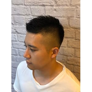 ロンドンソフトモヒカンフェード【大宮/バーバー】