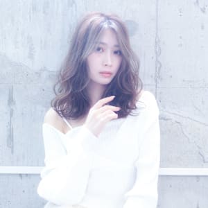 ピンクブラウン　シアーカラー　エアリーロング　美髪