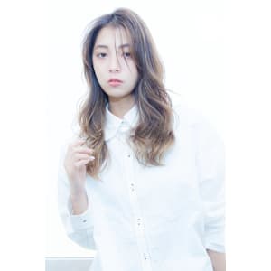 フェザーバング×ヌーディカラー　前髪